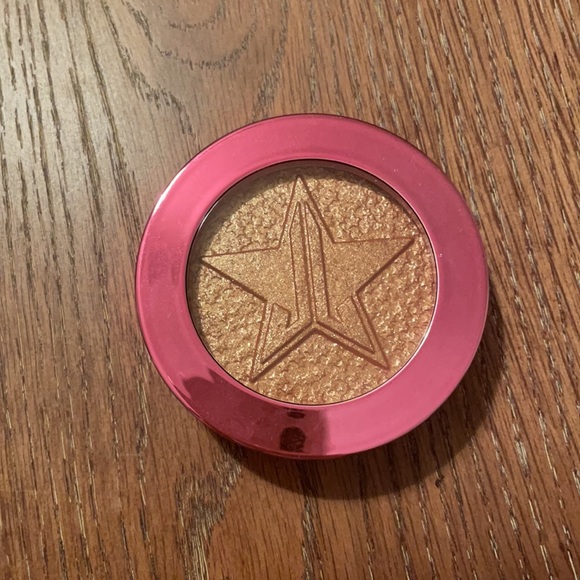Jeffrey Star Cosmetics Supreme Frost highlighter - Picture 3 of 3